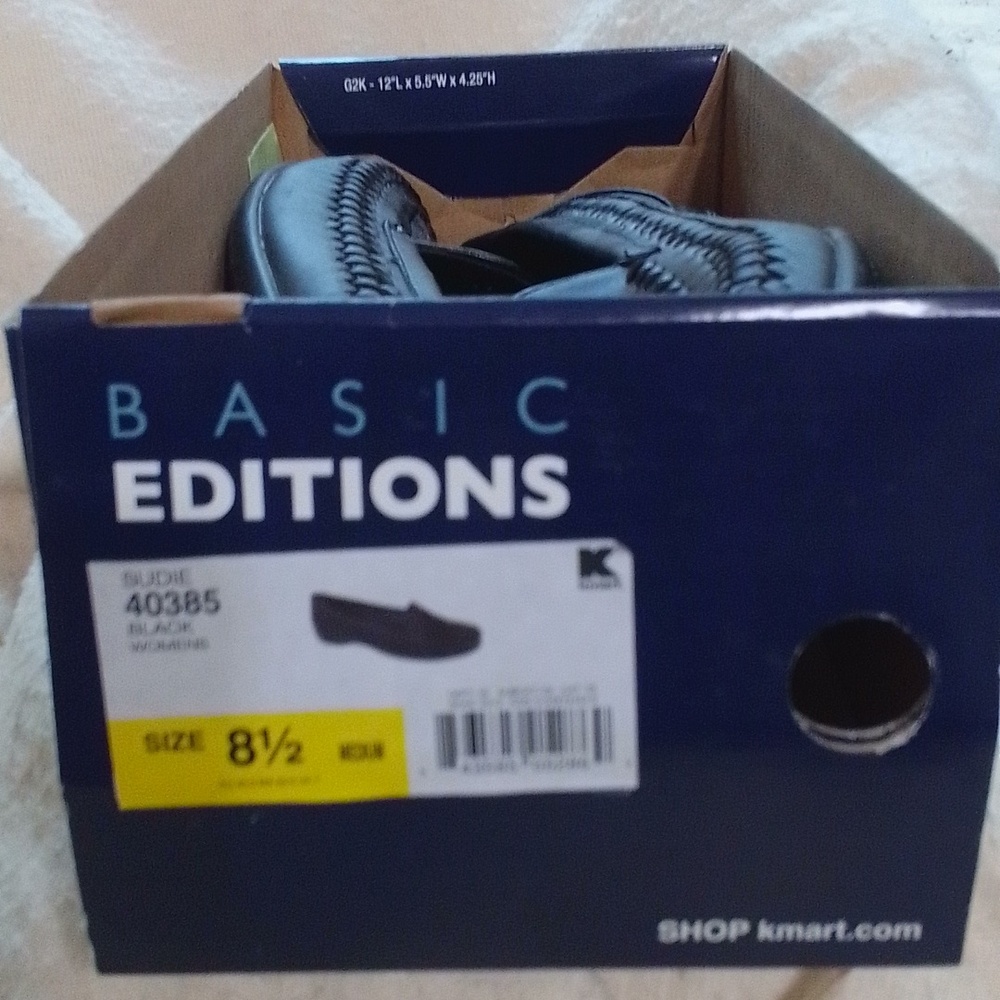 Shoes - Picture 3 of 3
